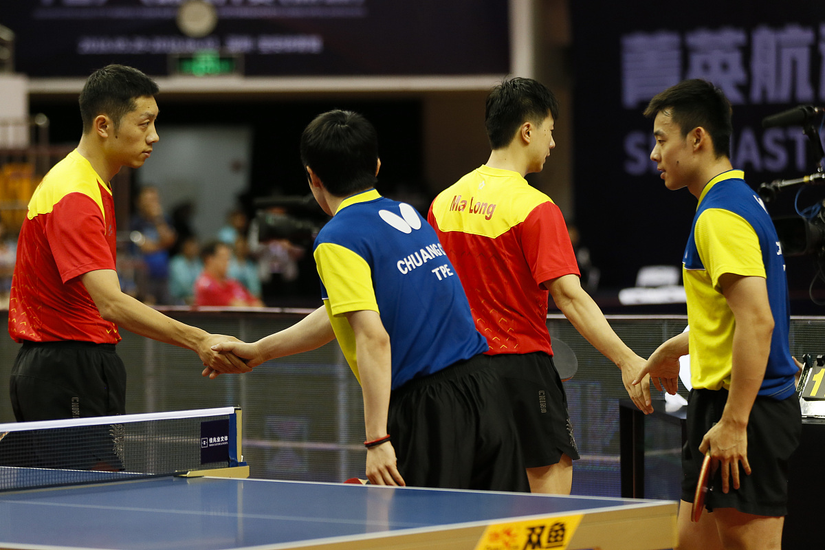 WTT冠军赛决赛对决在即！北京国安演练定位球，曼城密集防守应对(one冠军赛官方网站)